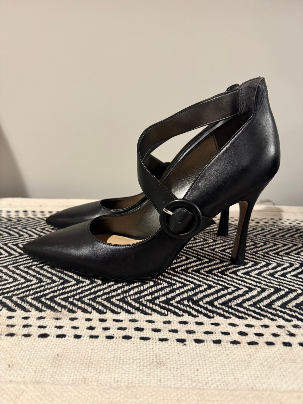 Sam Edelman Honda Black Leather Pointed Mary Jane Pumps Size 9 Business Casual - Picture 2 of 6